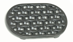 Picture of 5-3/4'' x 9-1/4'' Oval Cast Iron Matte Black Trivet